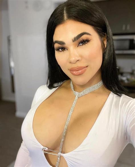 BKFC Fighter Rachael Ostovich : r/WrestlingAndMMABabes