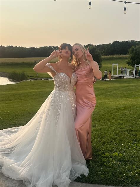 Abby Thompson (@abbyythompsonmusic) • Instagram photos and videos