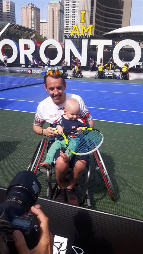 Krol family share golden moment at 2017 Invictus Games