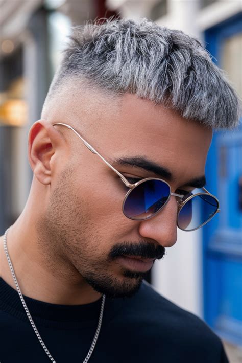 Straight Hair Haircuts for Men in 2025: 20 Modern Ideas for Short ...