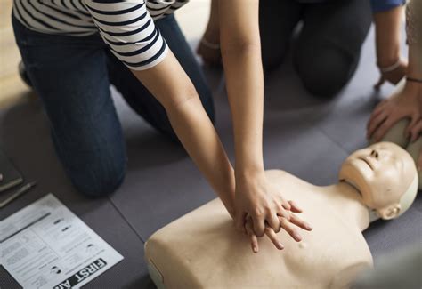 basic life support courses care learning uk