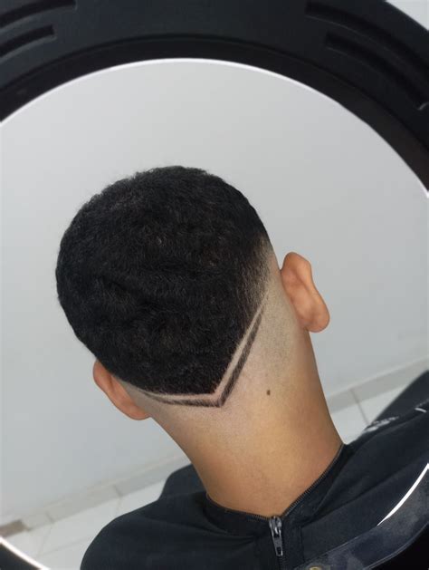 Corte Em V Com Degradê