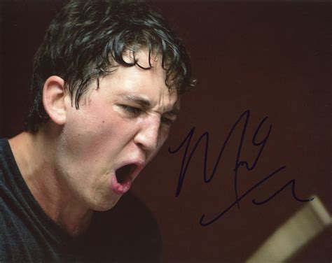 MILES TELLER - Whiplash AUTOGRAPH Signed 8x10 Photo J