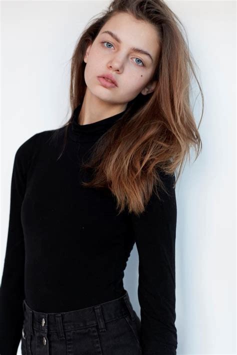 Picture of ANNA VIVCHAR