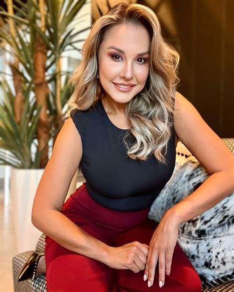 Taylor Lorenz, NY Times 'destroyed' TikTok talent agent's firm: suit