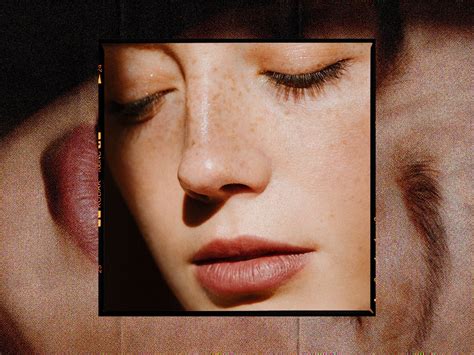 Top Skincare Products to Boost Red Light Therapy - Red Light Clinic