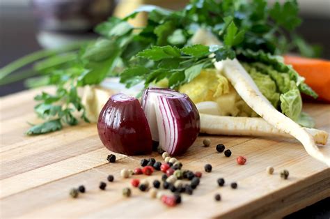 greens onion spices  photo  pixabay