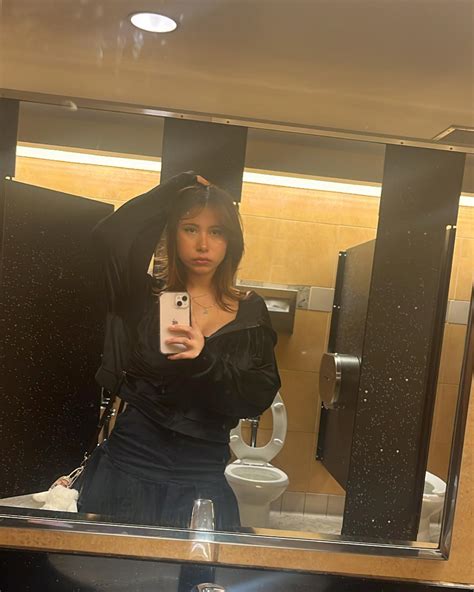 giselle (@ellegarci) • Instagram photos and videos