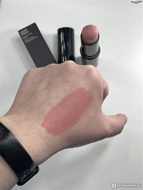 Кремовые румяна в стике KIKO Velvet touch creamy stick blush ...
