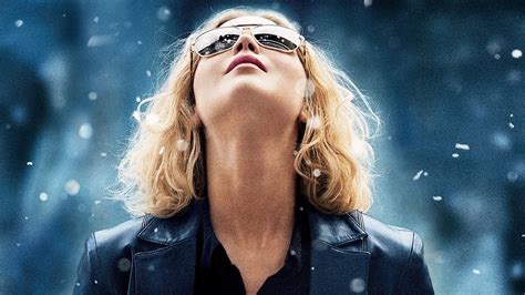 Joy - Movie Review - YouTube