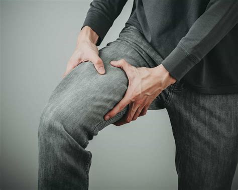 Cyst inside inner thigh pain can signal a much deeper medical issue 7