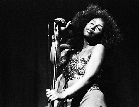 Chaka Khan blasts Rolling Stone, Adele, Mariah Carey in talk