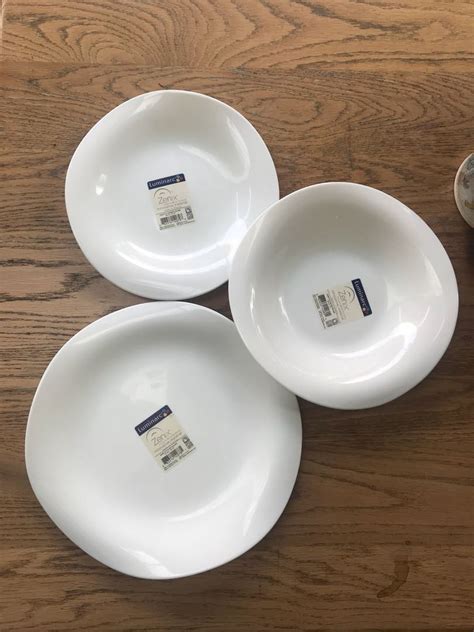 Luminarc Plates, Furniture & Home Living, Kitchenware & Tableware ...
