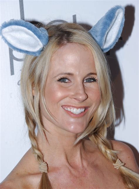 Pictures of Chanel Ryan