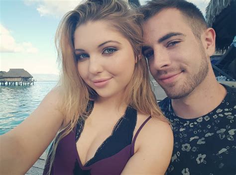 Sammi Hanratty Boyfriend Is Sp33dy: See Tahiti Vacation Pics | J-14