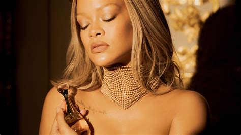 Interview: Rihanna ist das neue „J'adore“-Gesicht von Dior