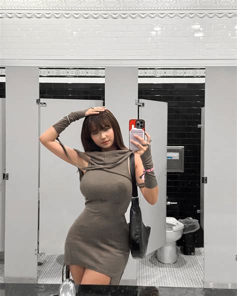 Jeila Dizon (@jeilalou) • Instagram photos and videos