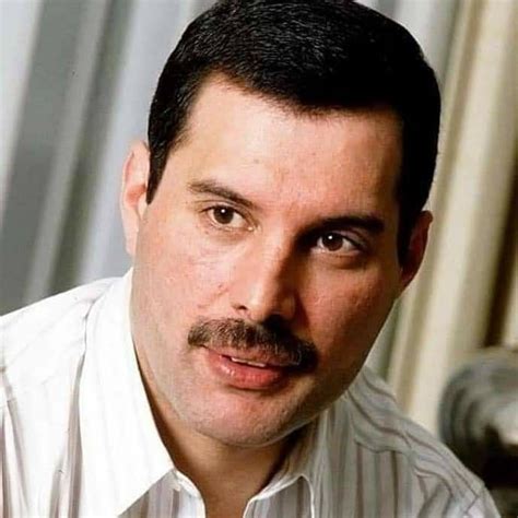Pin by Наталья Максимкина on Фреди | Freddie mercury, Musician, Vocalist