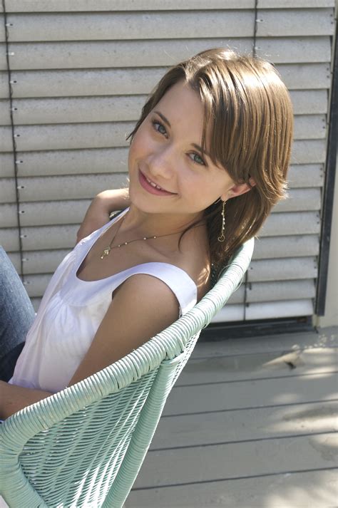Picture of Olesya Rulin in General Pictures - olesya-rulin-1362127079