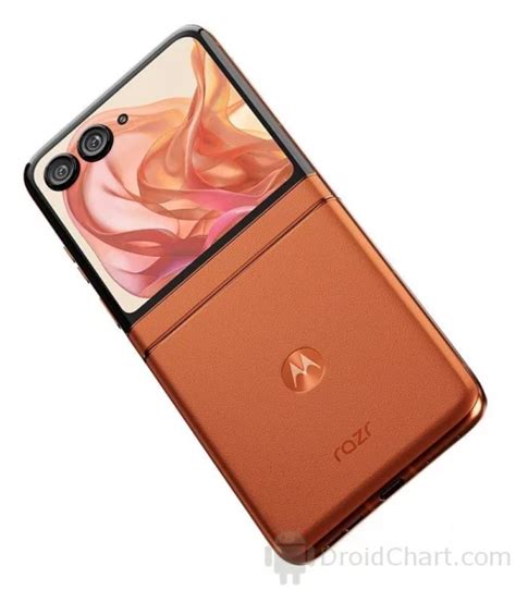 Motorola Razr 50 Review, Pros and Cons