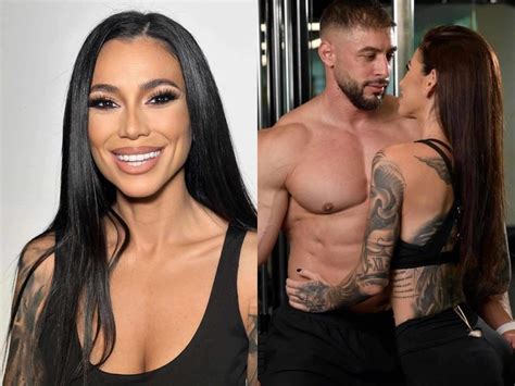 Star Magazin. Cum se împarte Roxana Vancea între viața de familie și