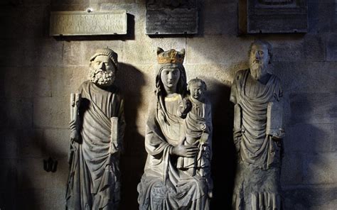 Museo Nazionale del Bargello | Bargello, Museum, Greek statue