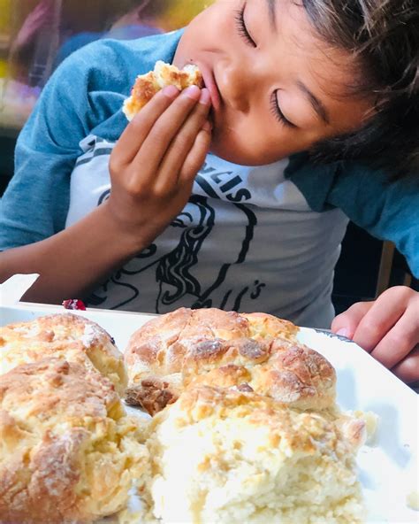 Little Skillet - On Wednesdays we eat waffles #chickenandwaffles #