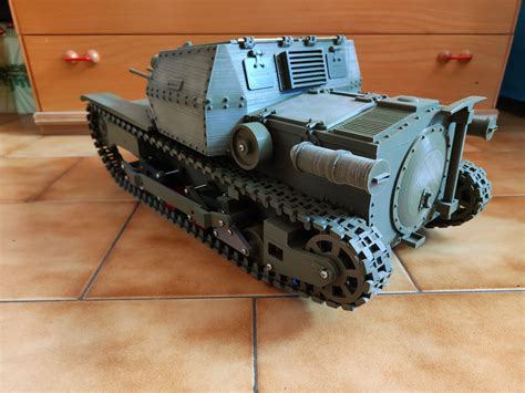 🪖 CV-33/L3 RC TANK 1/6・文件用于 3D ・Cults