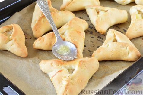 Рецепт: Эчпочмак с курицей и картошкой на RussianFood.com