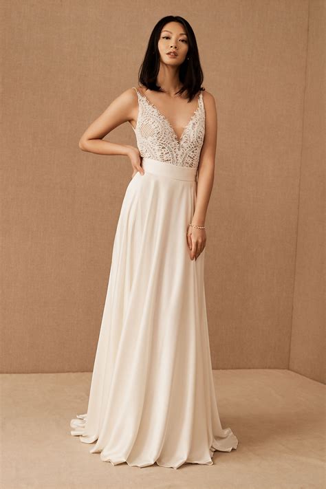 27 Best Two-Piece Wedding Dresses + Bridal Separates for 2022