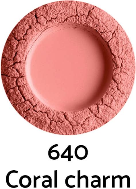 UOGA UOGA Руж Natural Blush Powder with Amber - Ecco Verde Онлайн магазин