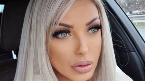 Емануела пак захапа Димитър Динев (Вижте тук)