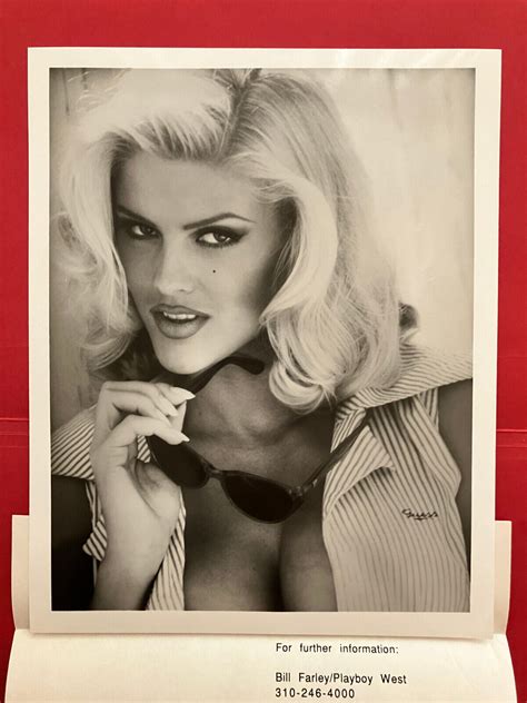 Anna Nicole Smith , Playboy Playmate , original vintage press headshot