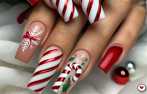 Inspirações De Unha Para O Natal - 21 Inspirações de Unhas para o Natal: Glamour e Elegância
