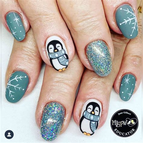 Cute Penguin Nail Designs