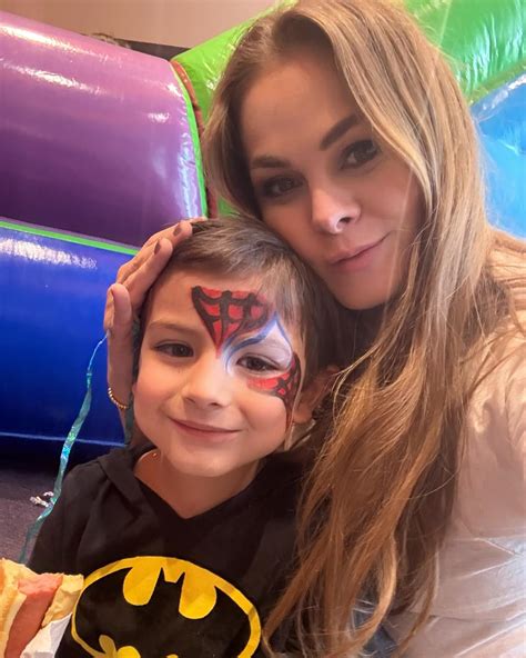 Virginia Ramirez (@virginiarmz) • Instagram photos and videos