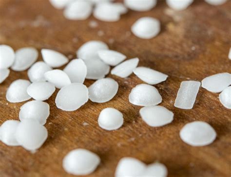 Cetearyl Alcohol: Ingredient Spotlight