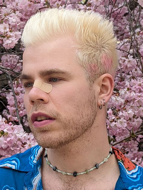 Narciss im Interview: "Techno muss wieder Spaß machen" - DJ LAB
