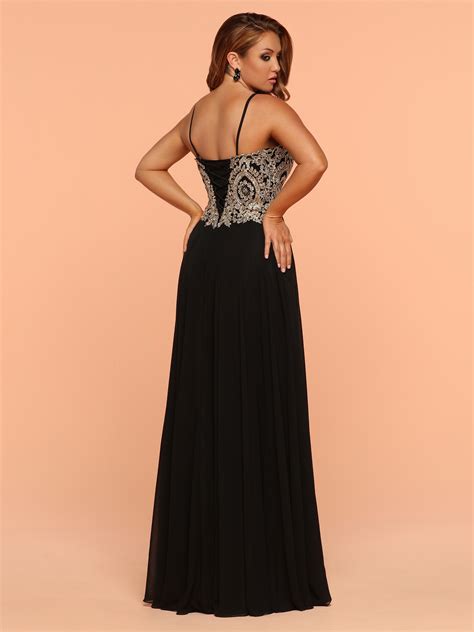 Glittering & Gorgeous in 2018: Prom Gowns with Bodice Detail - New