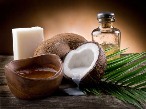 Fotos De Oleo De Coco - Conheça 10 benefícios do óleo de coco (e aprenda a fazer em casa ...