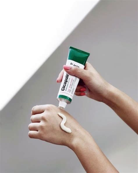 Pin by Amber Chandler on Hands with Product | Korean beauty, Korean ...