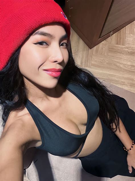 Are you brave enough to indulge in unbridled passion? 💋😈🔥 : r/snapleaks