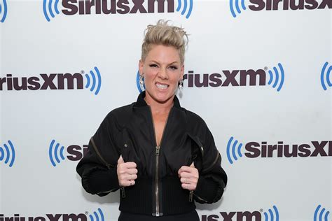 Pink, 43, Is Total Body #Goals As She Poses For A Naked IG Photo