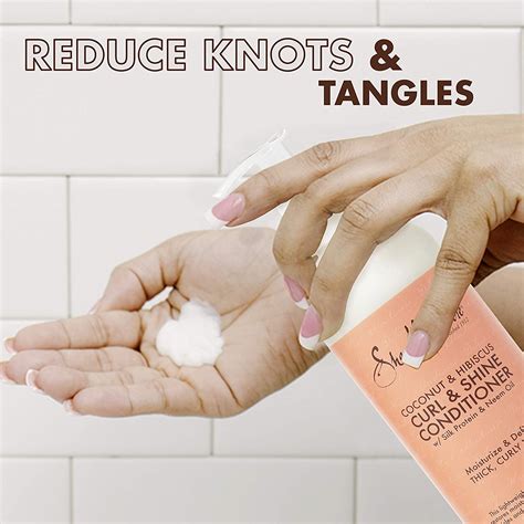 COCONUT & HIBISCUS SHAMPOO 24 floz (Thailand) | Textured Tech