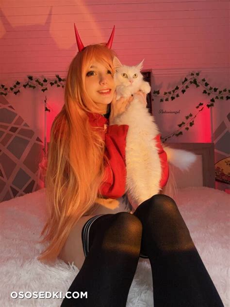 Model Astasia Dream (@astasiangel) in cosplay Power from Chainsaw Man ...