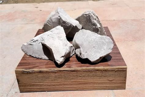 Ukraine Ball Clay; Kaolinite Mica Quartz Component Whiteness Dry ...