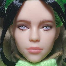 Игровая кукла - Билли Айлиш 2 волна купить в Шопике | Воронеж - 806903