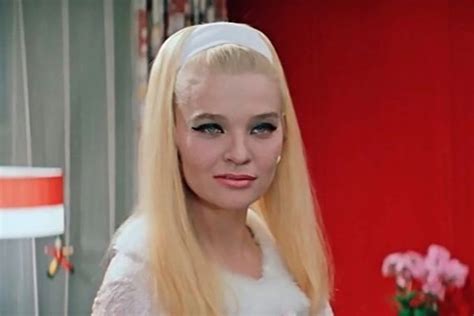 Умерла актриса Светлана Светличная - Культура - WEACOM.RU