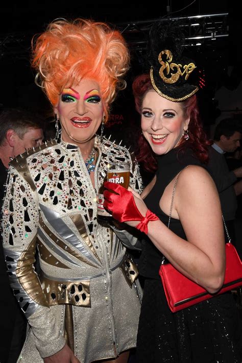 Olivia Jones - Reeperbahn.com