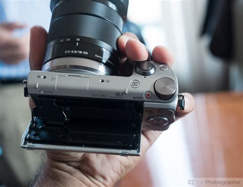 First Impressions: Sony NEX 5T - The Phoblographer